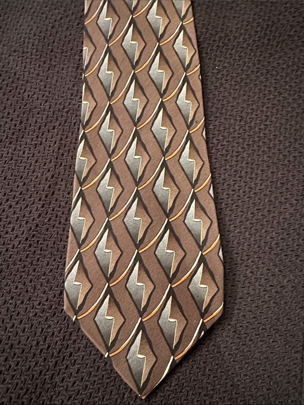 ZIGGURAT 💯 Silk Brown Geometric Pattern Men's Tie